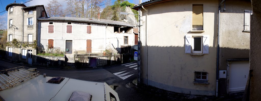 Taurignan-Castet (Ariège), Le Village, Déc. 2012 by moya production