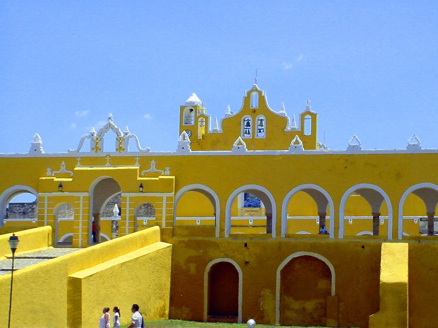 Izamal 1 by Adolfo Gómez Amador