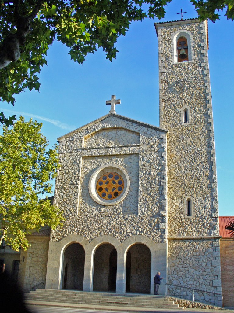 Iglesia Begues by ruben hoya