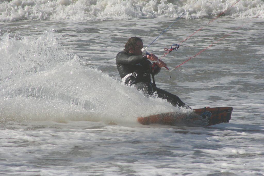 Kite: The need for speed. by Ron Konijn