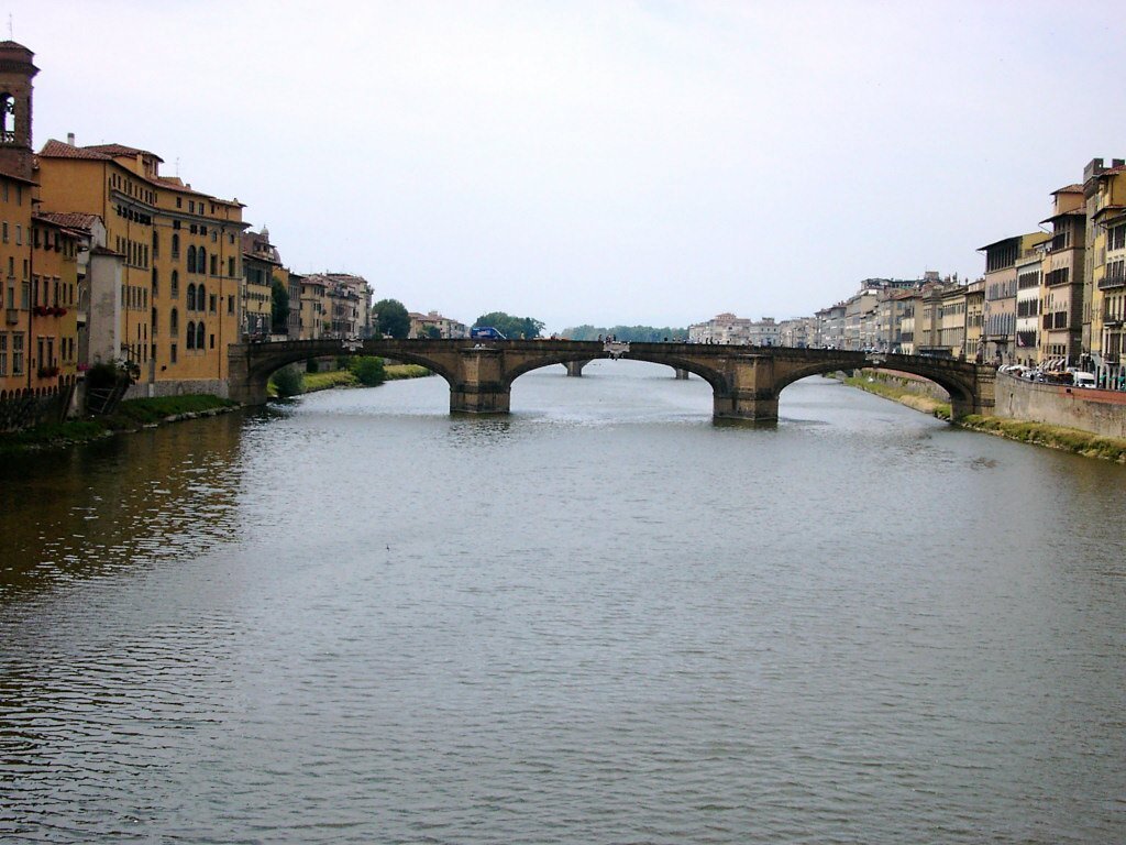 Florencia-El rio Arno desde Ponte Vecchio by tonyapa