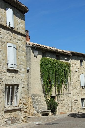 Photos-du-village-d'Arpaill by Olivier D.