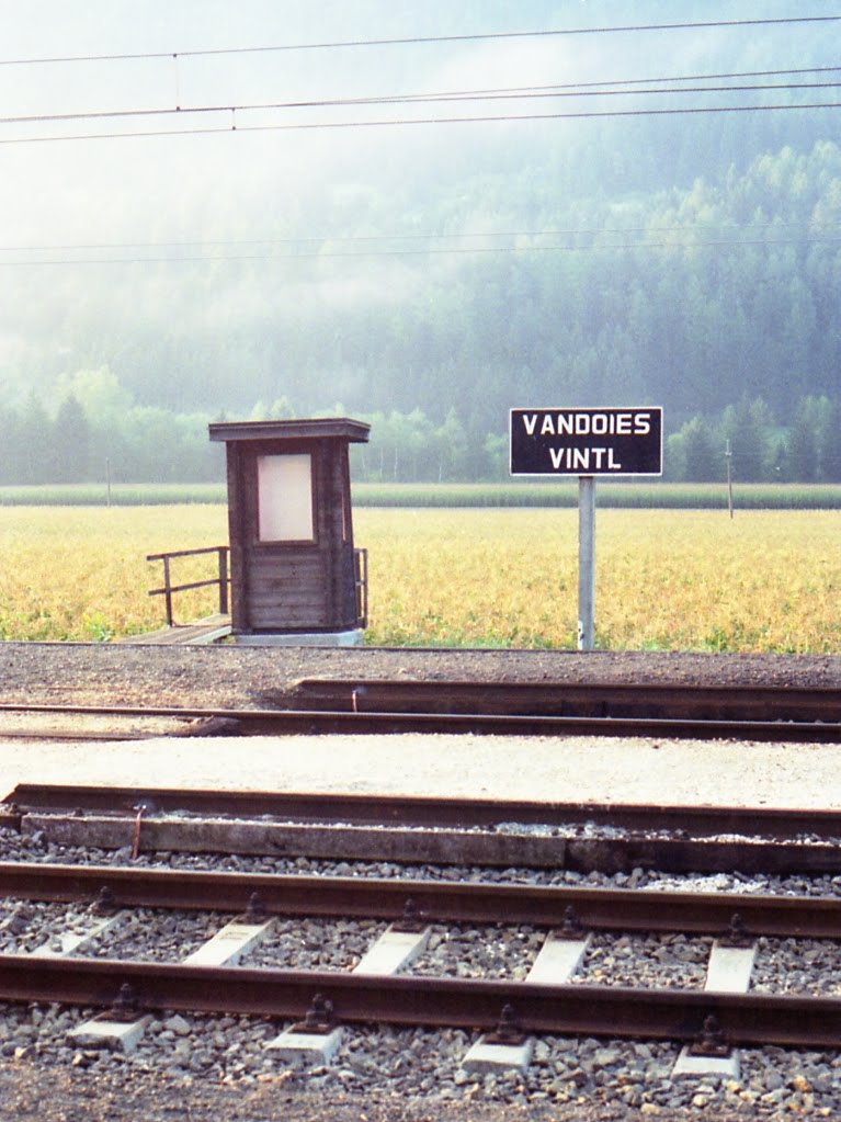 VINTL/Vandoies - Bahnstation im Südtiroler Pustertal - vor der Modernisierung by cpruessner