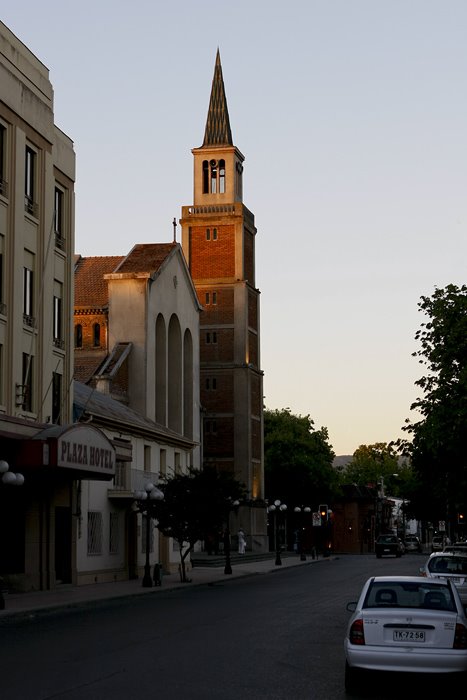 Talca church by Mike Rogero