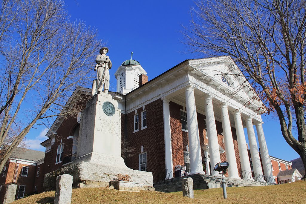 Bath County General District Court (Warm Springs, Virginia) by jonmac33