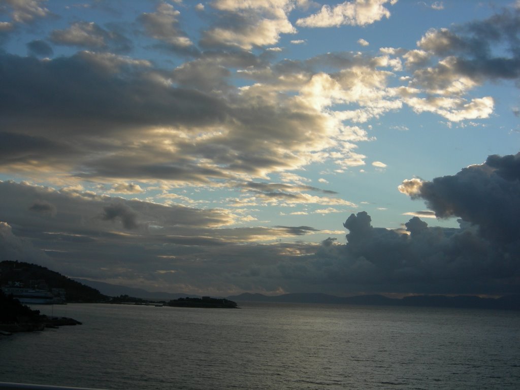 kusadasi sky  octobr 2007 by Bassam Dawalibi