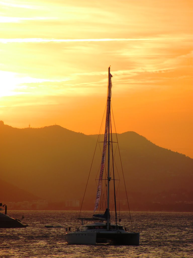 Catamaran, Cannes by hurkar