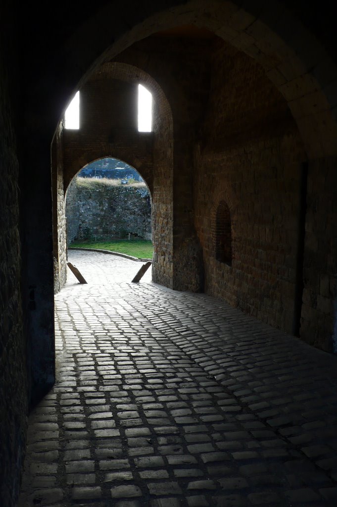 Saint-Valéry-sur-Somme : La Porte de Nevers by Patrick ADAM