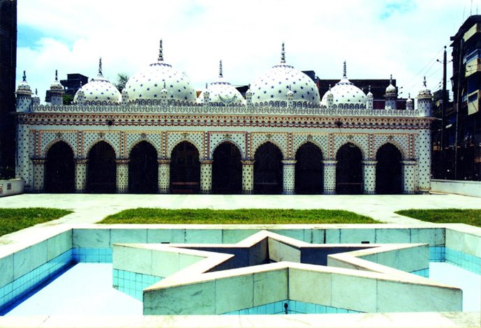 Star Mosque (Tara Masjid, Newaz) by Pankaj.Barua