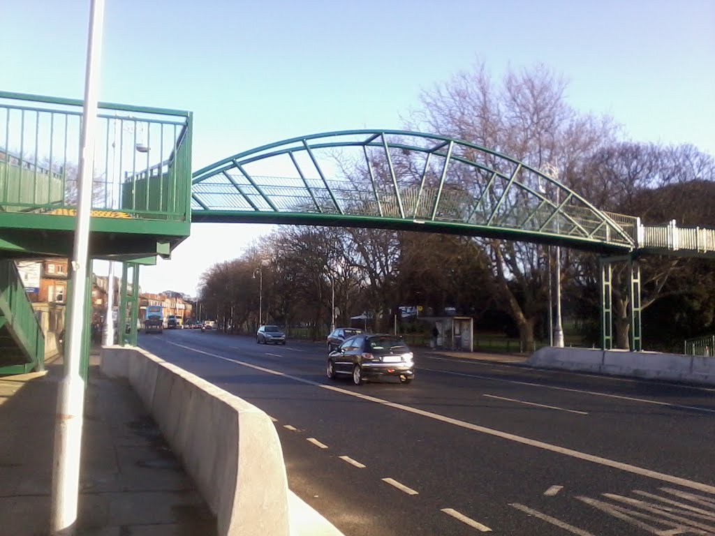 Newly Refurbished pedestrian footbridge in Fairview by ஈழவன்Eelavan