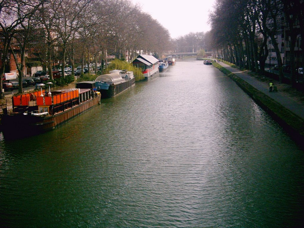 Canal du midi toulouse by Rafael Noe