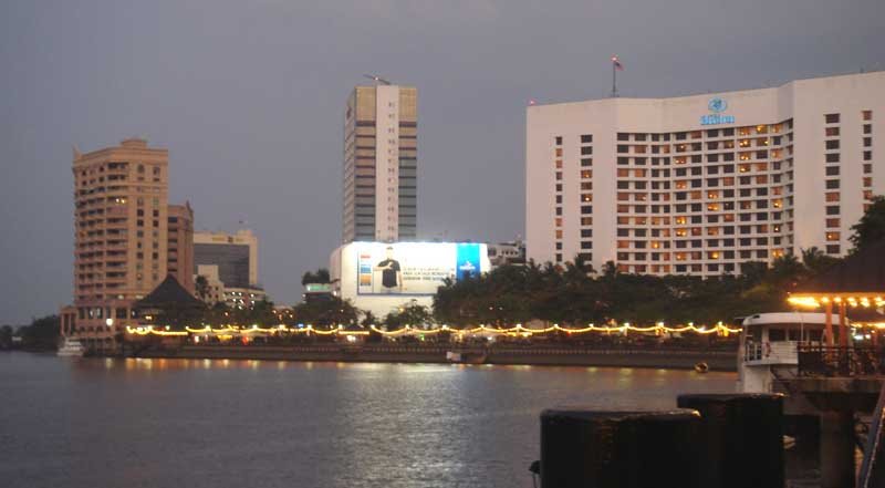 The Dusk Skyline@Kuching Waterfront by A Syaharuddin K