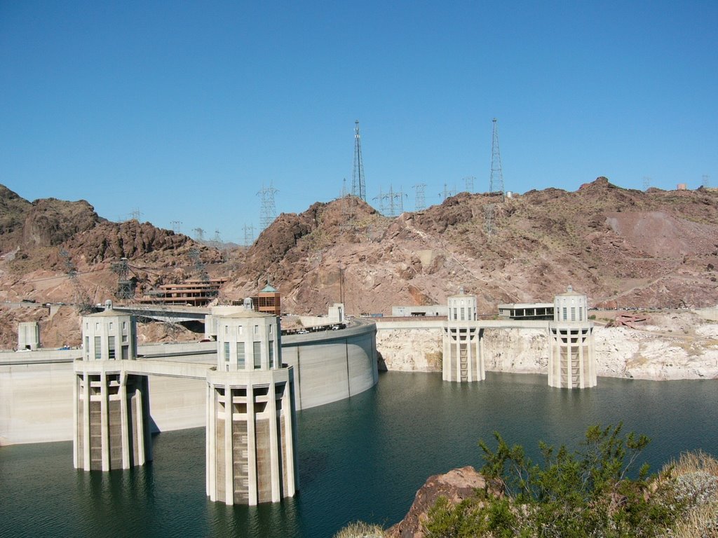 Hoover dam by guillaume chevalier