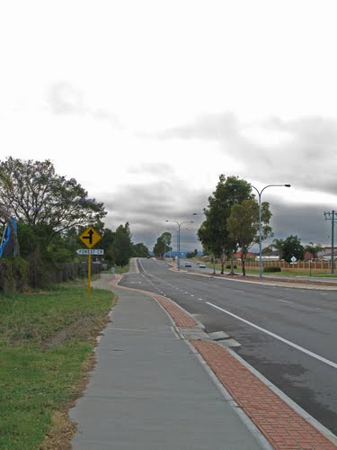 Garden Street by EOS20