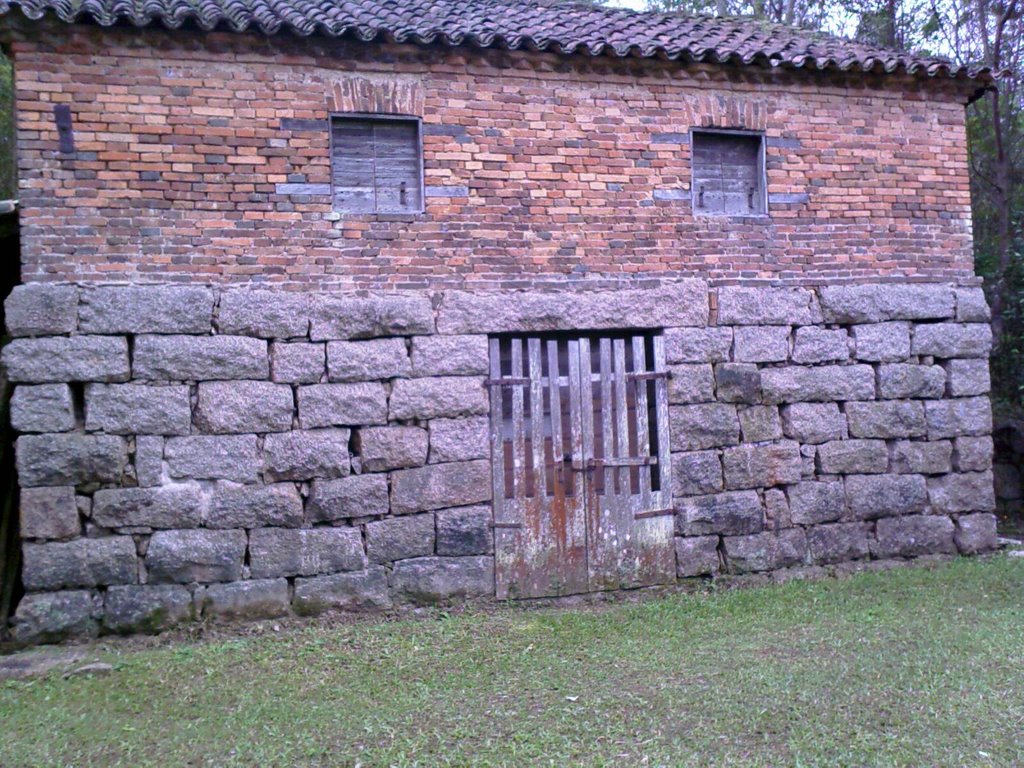 Rio Salto, Urussanga, SC, Cantina, frente by Ezio Angulski Filho