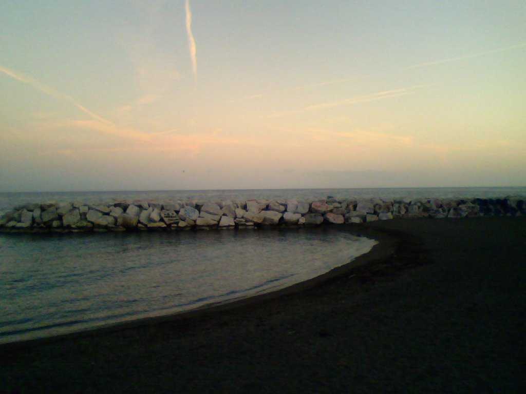 Mare Via Caracciolo by Fabio De Cesare