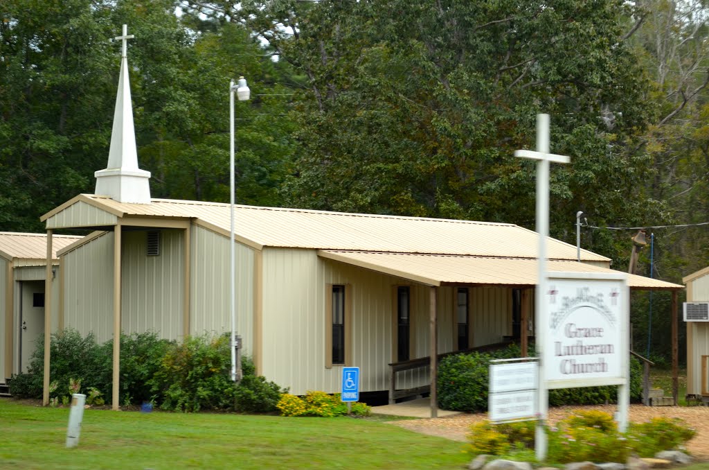 Grace Lutheran Church, Many, LA by Buddy Rogers