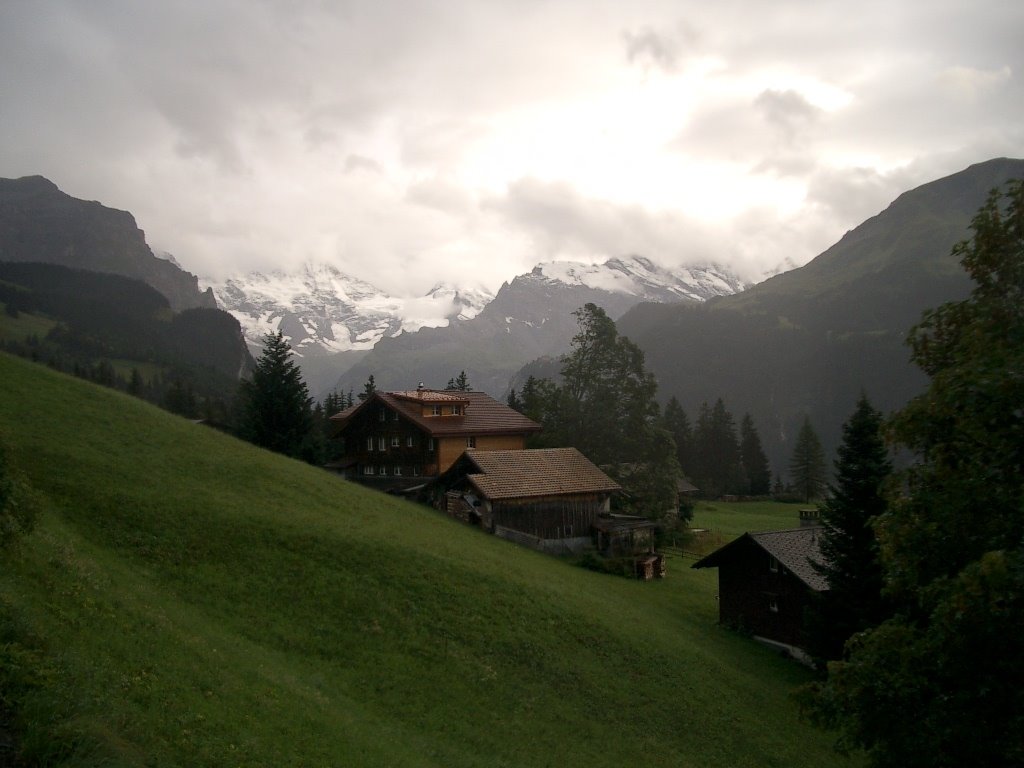 Lauterbrunnen, Switzerland by michaelR