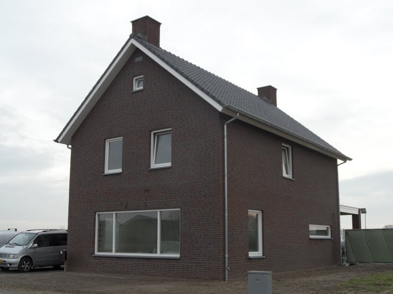 Oirlo - nieuwbouw Pastoor Te Platestraat by Danny Danckaert