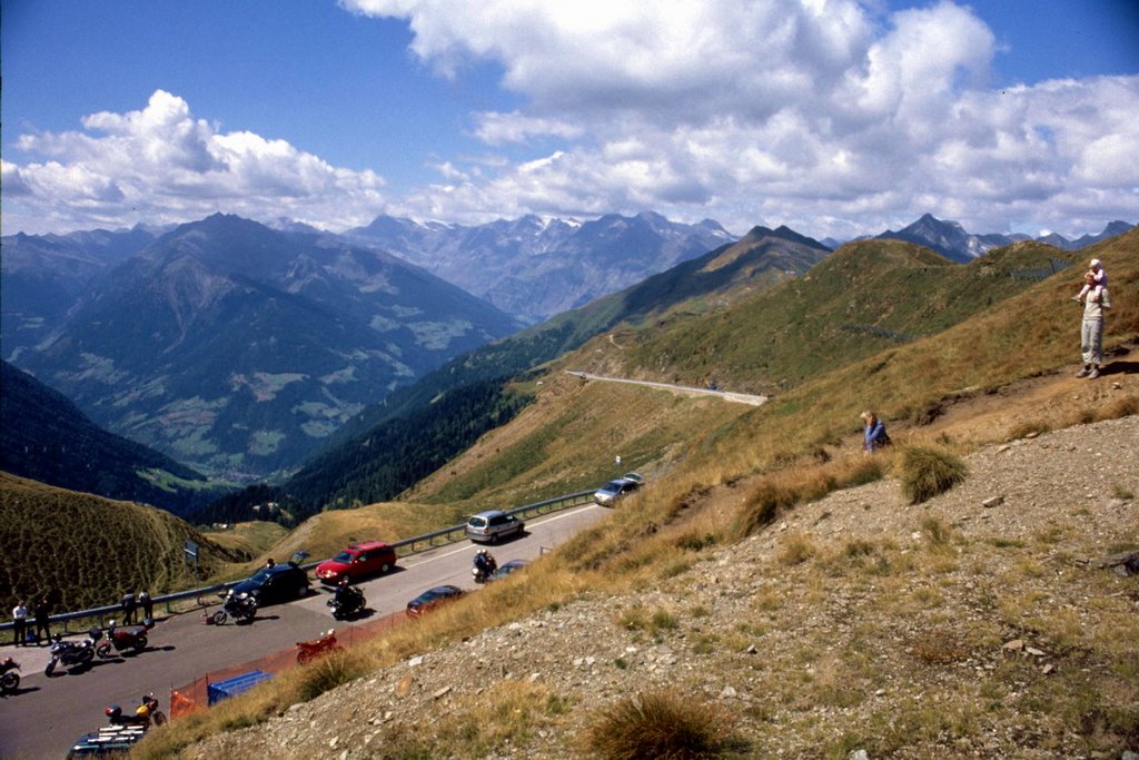 Jaufenpass Blickrichtung Sankt Leonhard by KH.Wegwitz