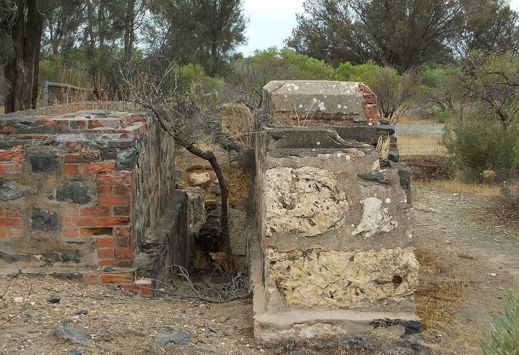 Ruins of copper mining processor by Phaedrus Fleurieu