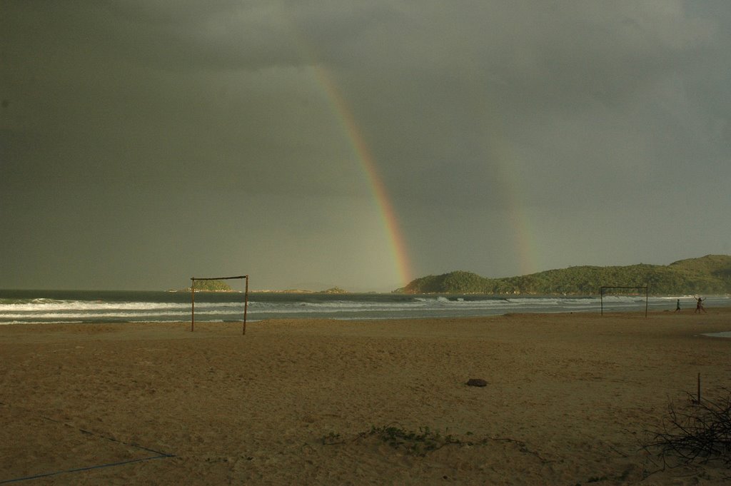 ARCO IRIS NA PRAIA DE PALMAS MUNICIPIO DE GOVERNADOR CELSO RAMOS S.C.BRASIL by Cibils Fotojornalism…