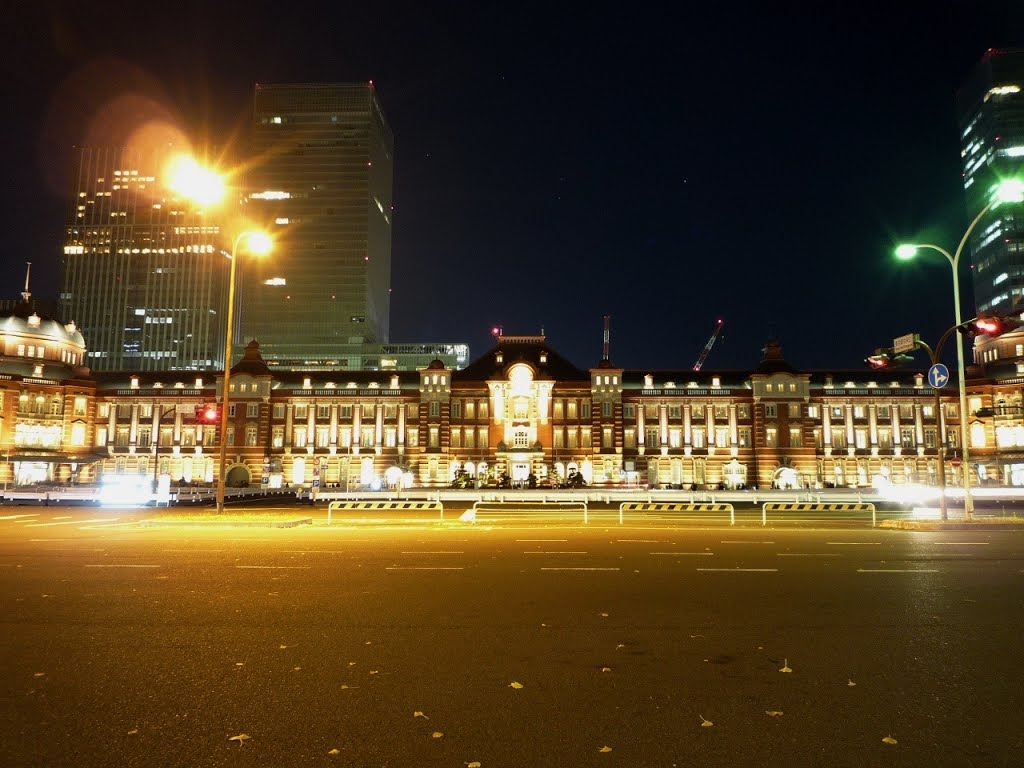 東京駅　Tokyo St. by 樋口 友克 / T Higuchi