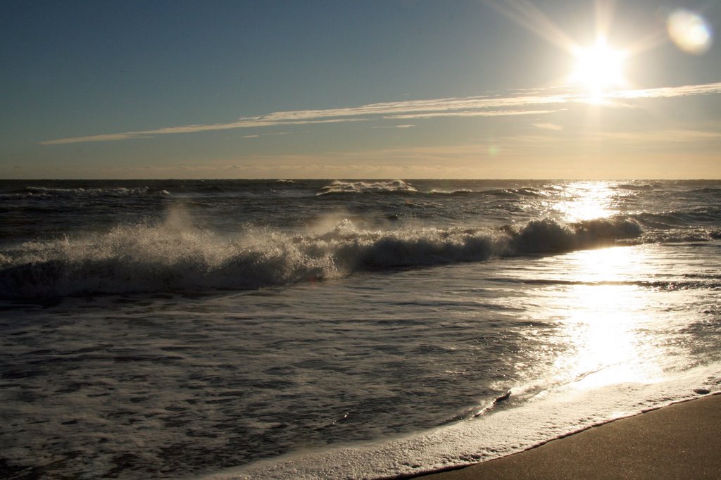 Atlantic spray by Ryan Calhoun