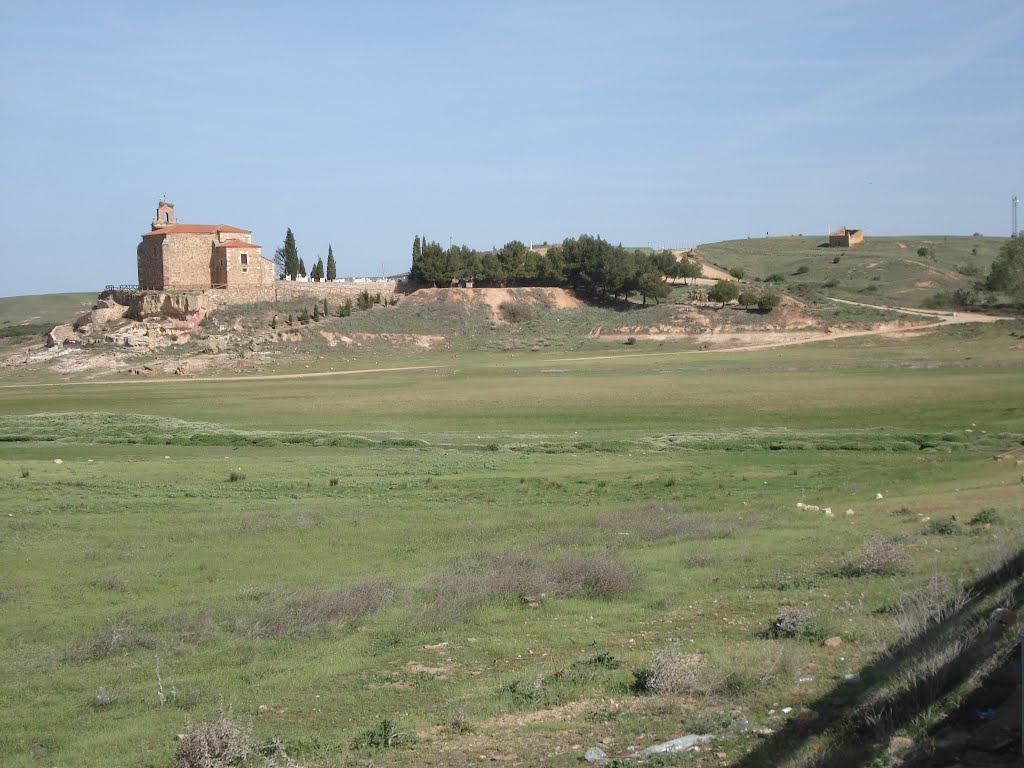 ERMITA de la VIRGEN del CASTILLO (MONTAMARTA)-MAYO 2012 by ZINKU