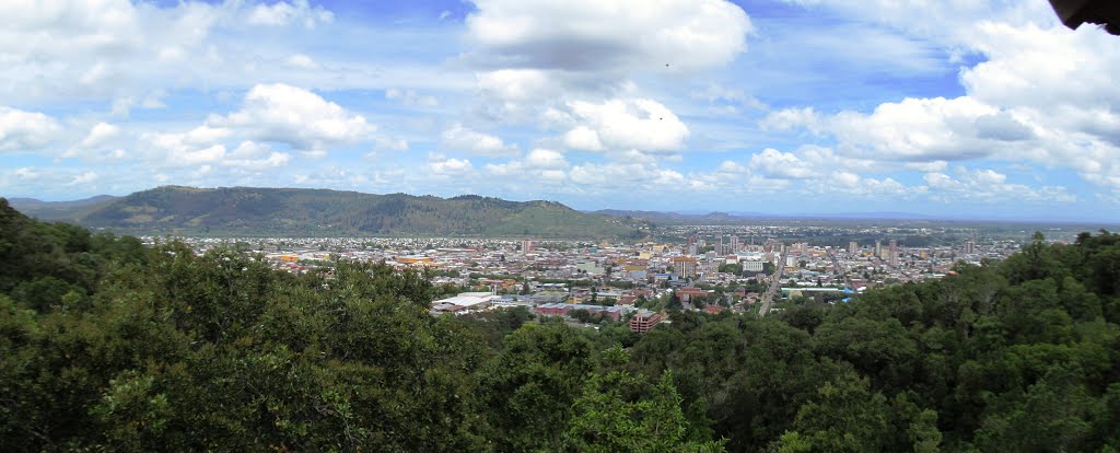 Vista de Temuco desde el mirador by Juan I. Z.