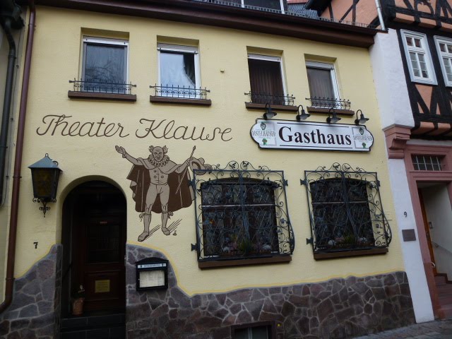 Historic Aschaffenburg: Traditional guesthouse "Theaterklause" by Jürgen Weighardt