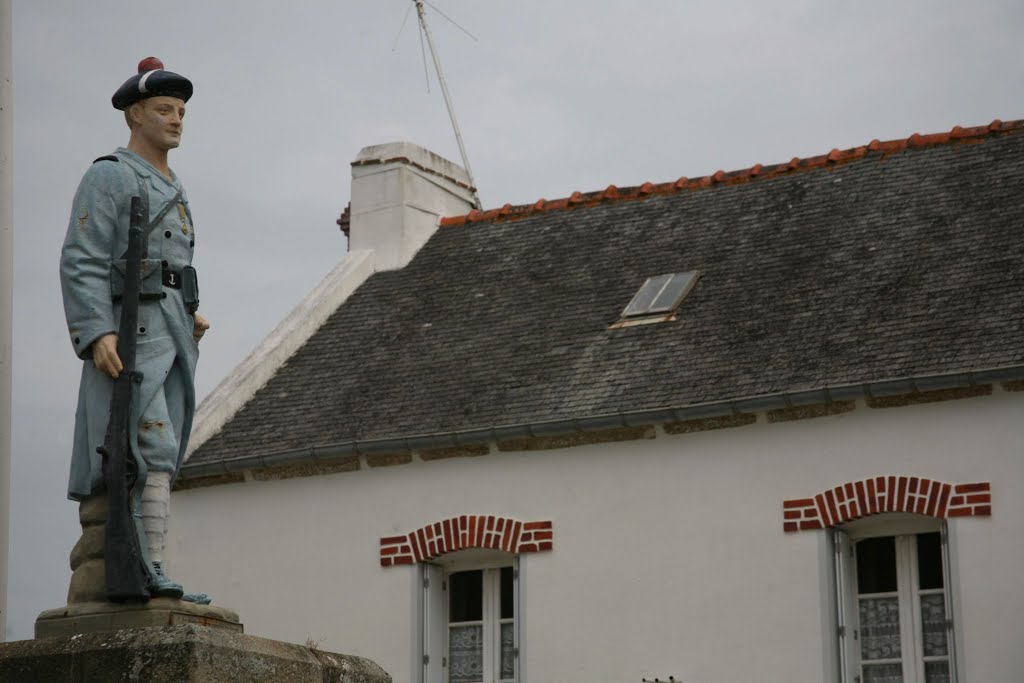 Houat, Île-d'Houat, Morbihan, Bretagne, France by Hans Sterkendries