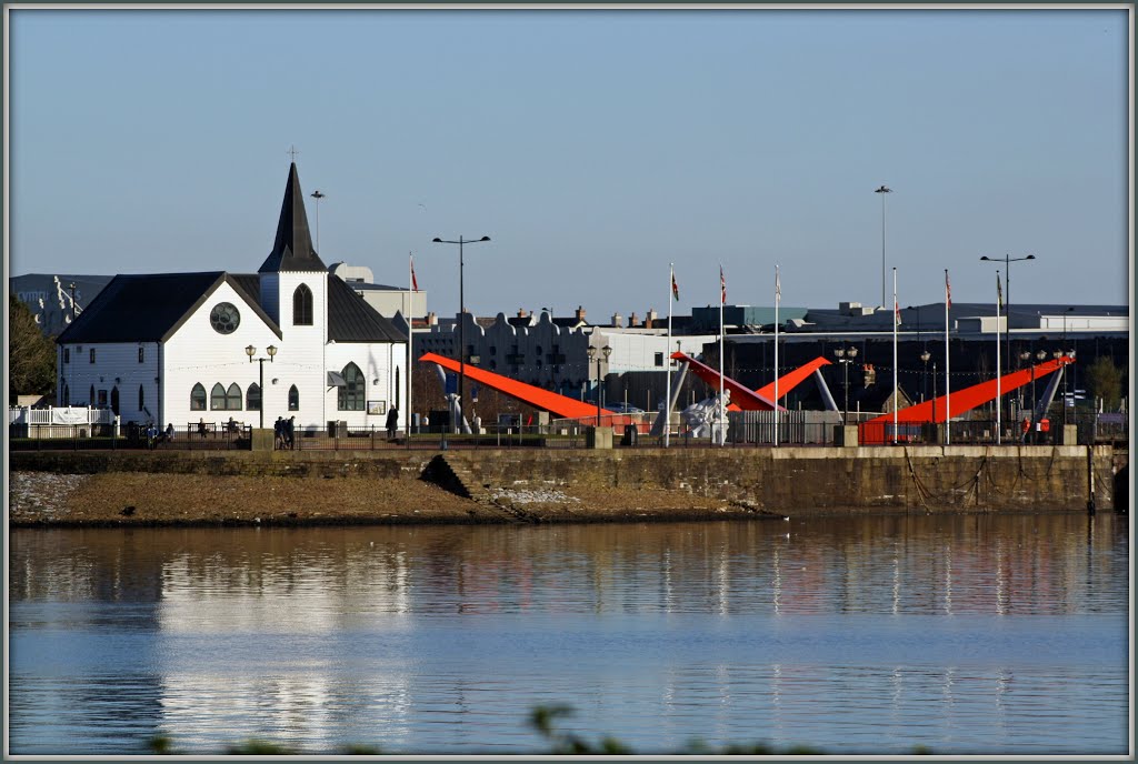 Cardiff Bay by David Owen