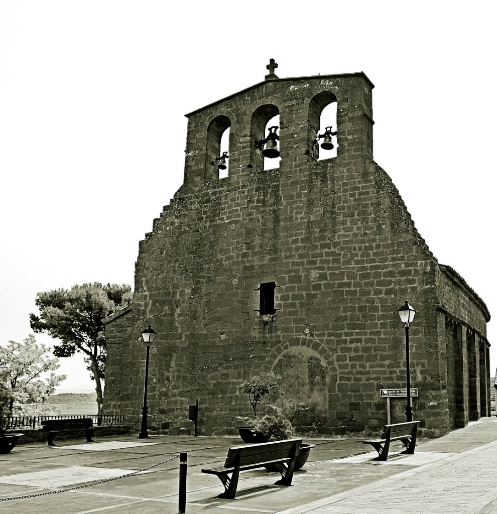 Layana: Iglesia de Santo Tomás (S, XII) by JLuis San Agustín