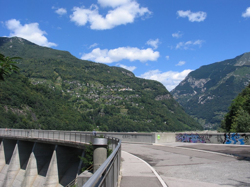 Verzasca, TI by Andrea Luethi