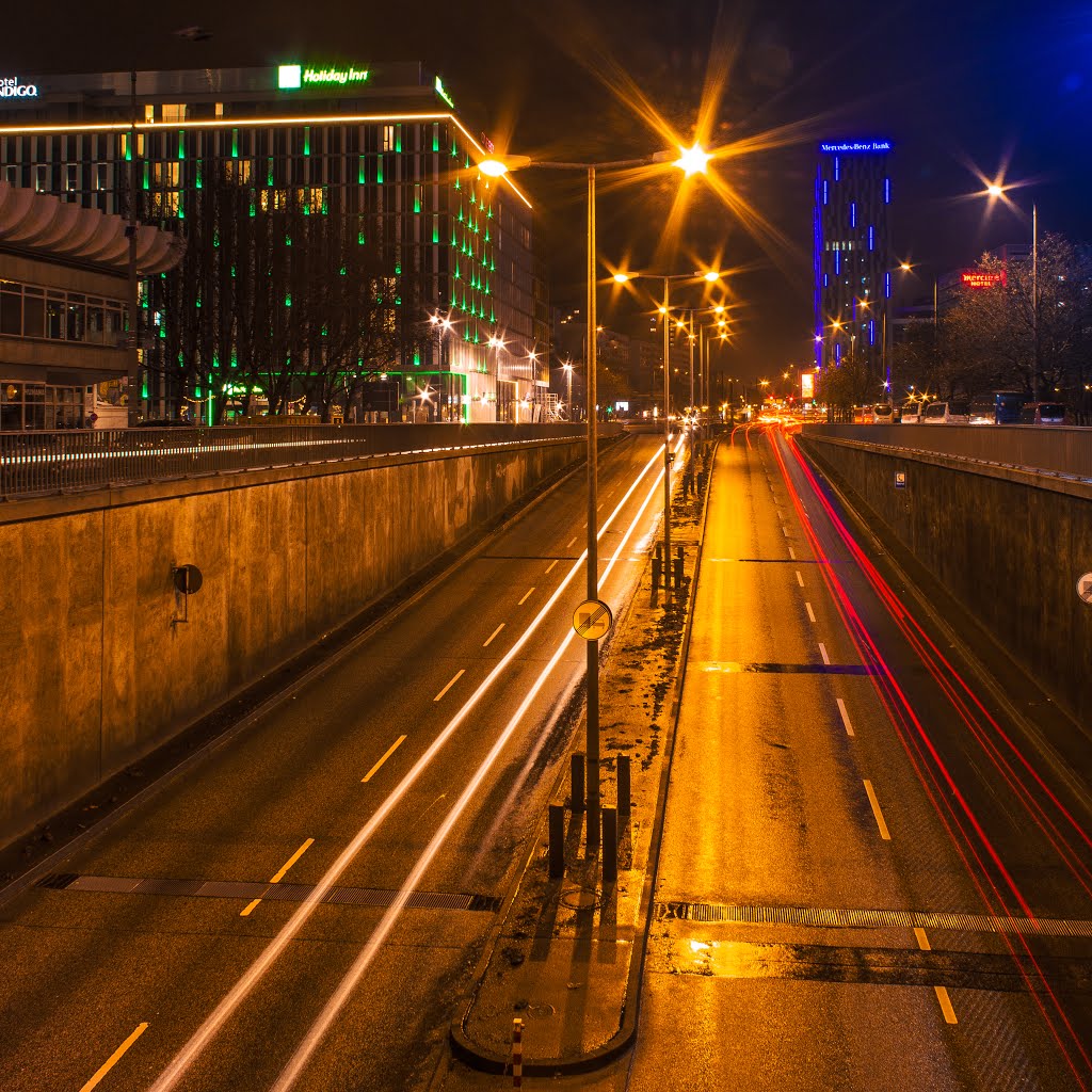 Berlin. Autotunnel Alexanderplatz. 201212 by Heidiho