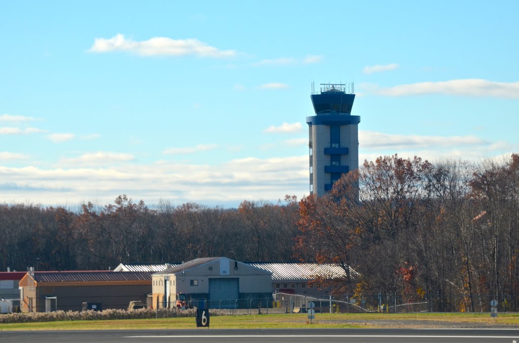 Control Tower at Bradley International Airport by Buddy Rogers