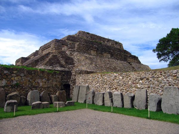 Monte Alban by Jessica Hosman