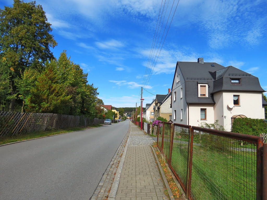 Zwönitz OT Brünlos - Volkshausstraße by Rudolf Henkel