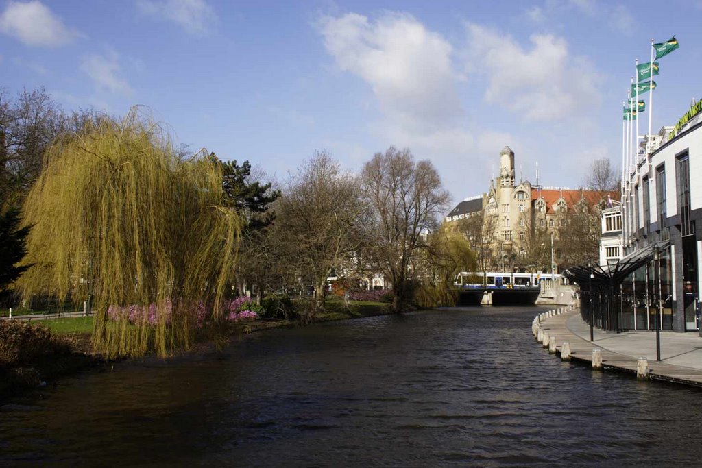 Amsterdam by Erik van den Ham