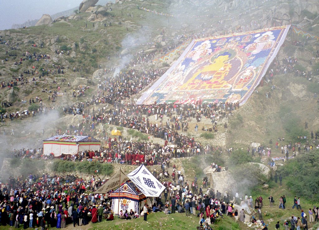 Festival am Kloster Drepung Lhasa (Tibet) by Joerg Bublies