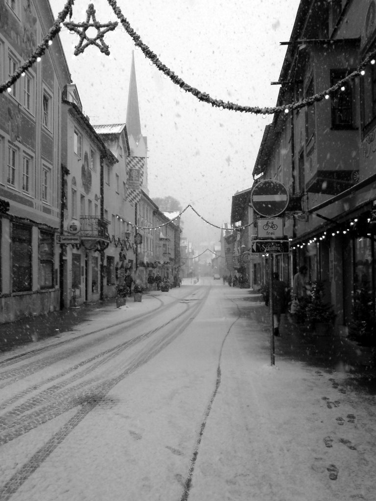 Blick in die Münchenerstraße by SamFG