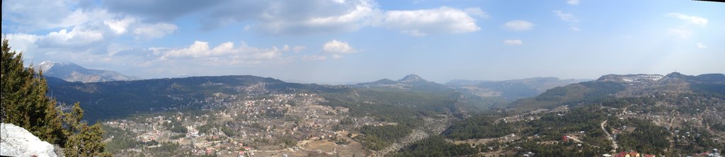 NAMRUN KALESİNDEN ÇAMLIYAYLA''NIN DOĞU VE GÜNEY TARAFININ PANORAMİK GÖRÜNTÜSÜ by mustafator