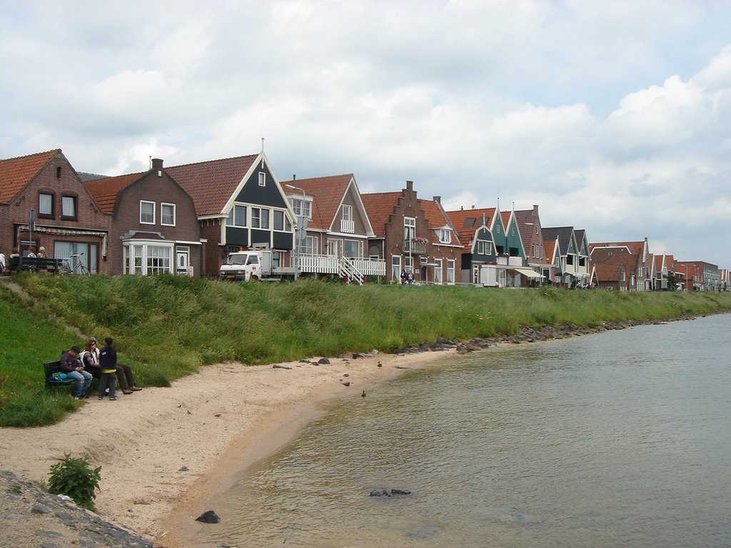 Volendam by Nafiz TOK