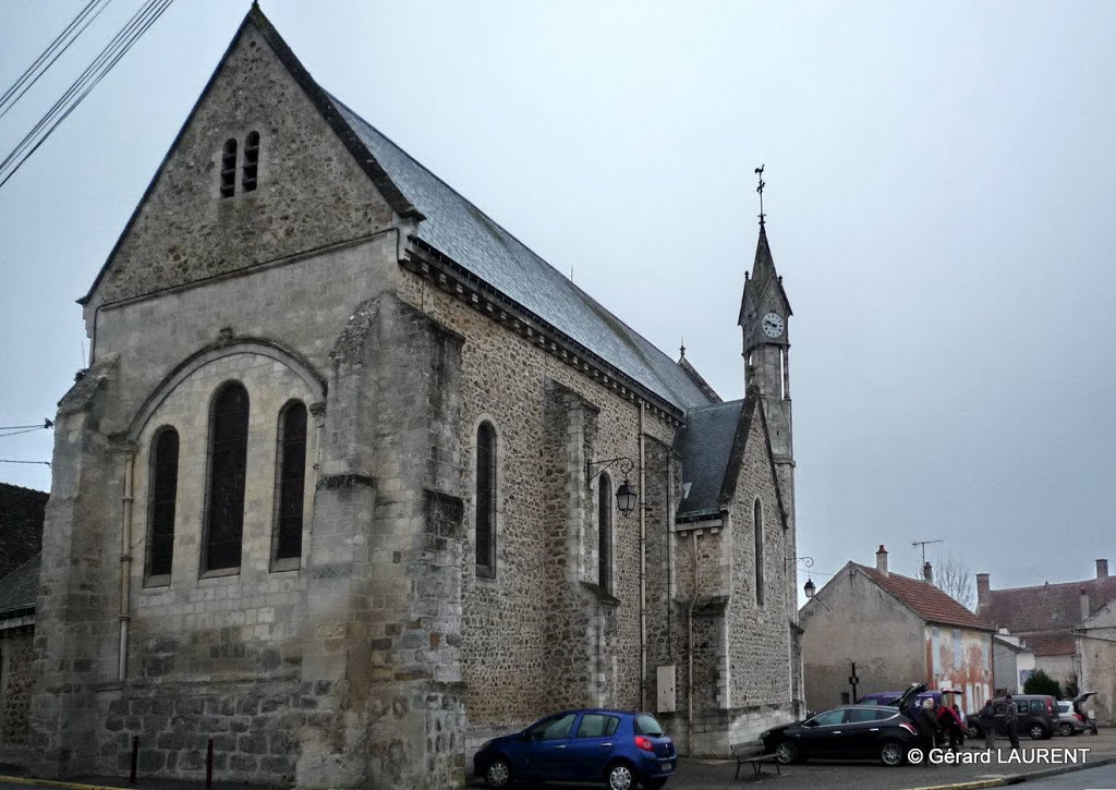 Ocquerre - l'église St Etienne (reconstruite en 1901) by astrorail