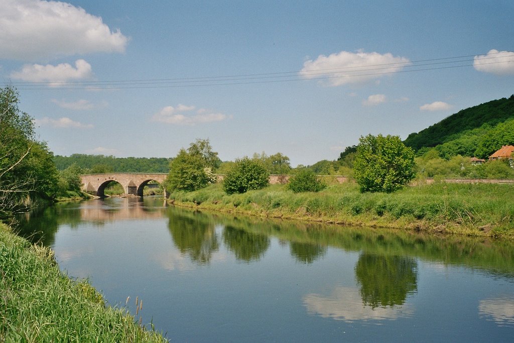 Alte Werrabrücke - Brücke der Einheit by Kuddel55