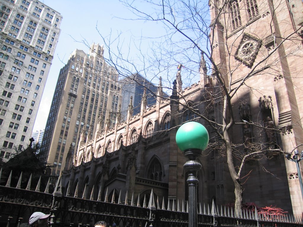 Trinity Church Side [2006][FiLiPoOo] by FiLiPoOo