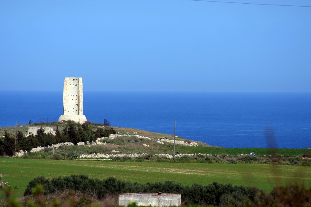 Torre del serpente by Fabrizio Malagnino