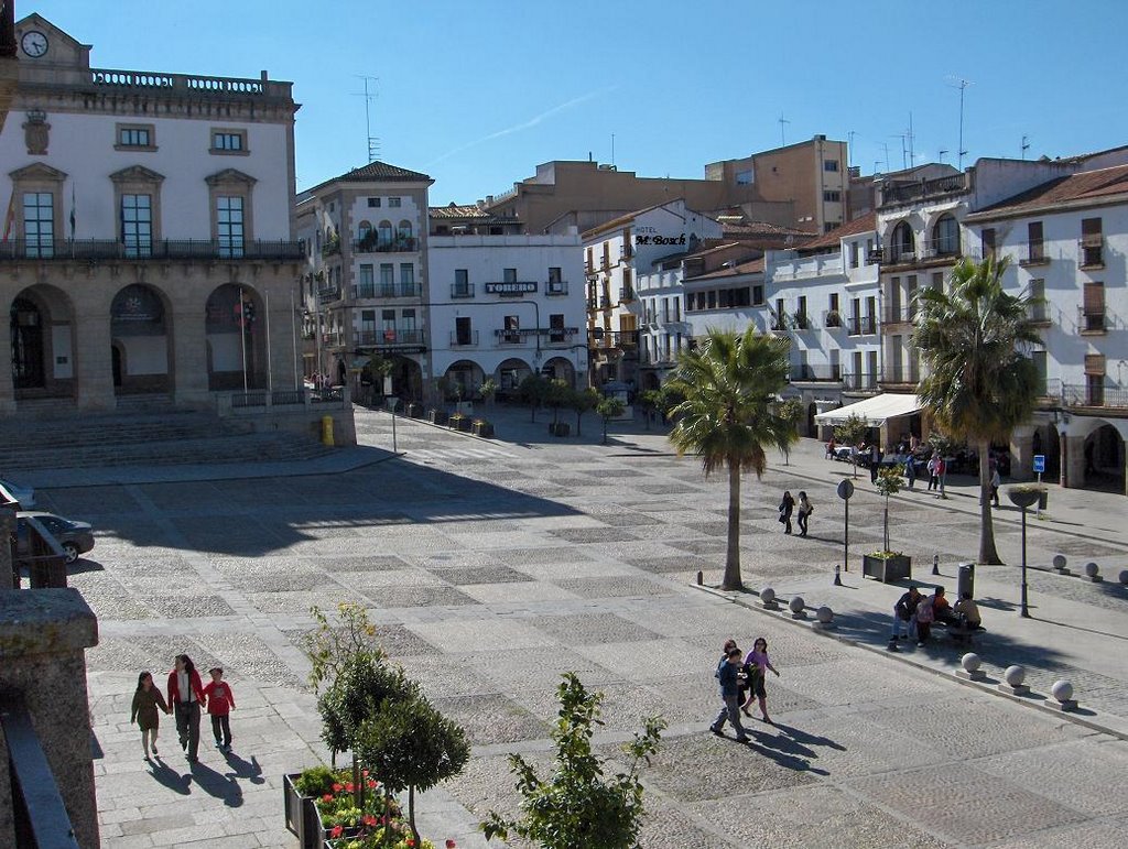 Cáceres.Plaza Mayor by M.Bosch