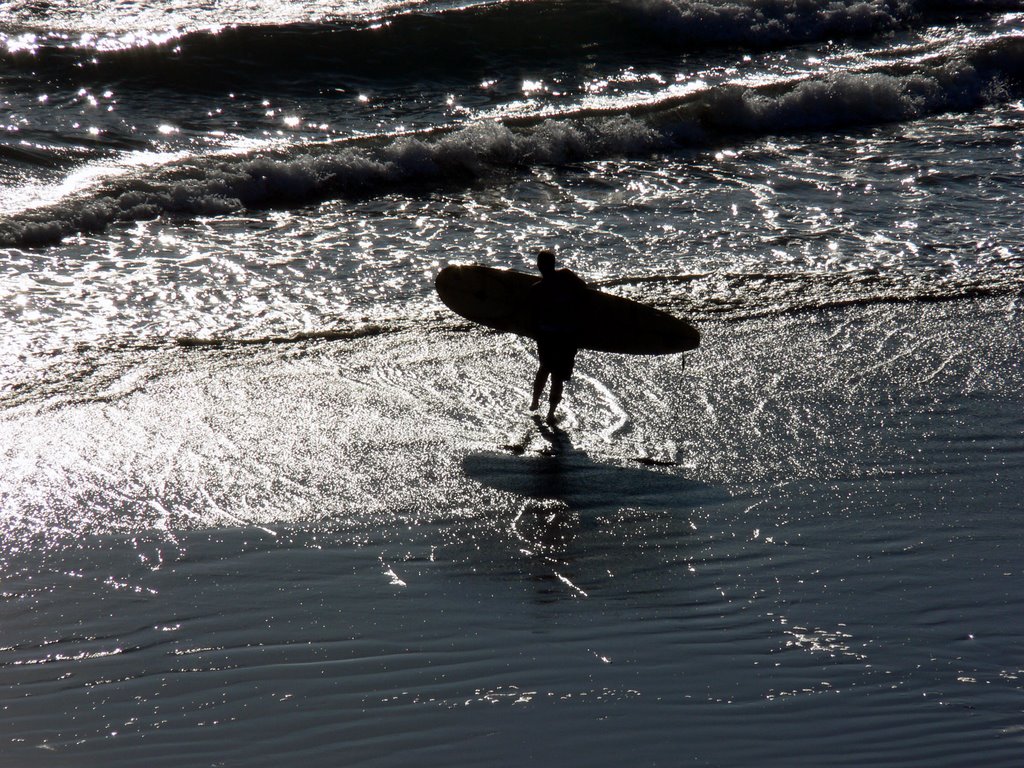 Surfin`at sundown (San Elijo State Beach) by A.Feyh